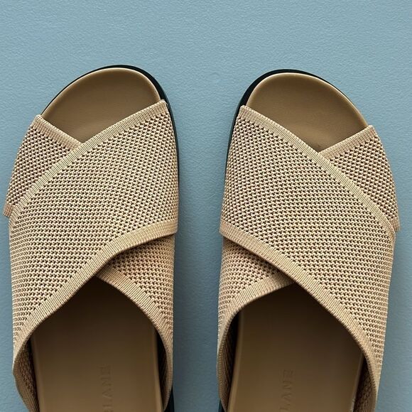 Everlane The ReKnit Form Crossover Sandal in Caramel  Size 6 - Picture 4 of 13